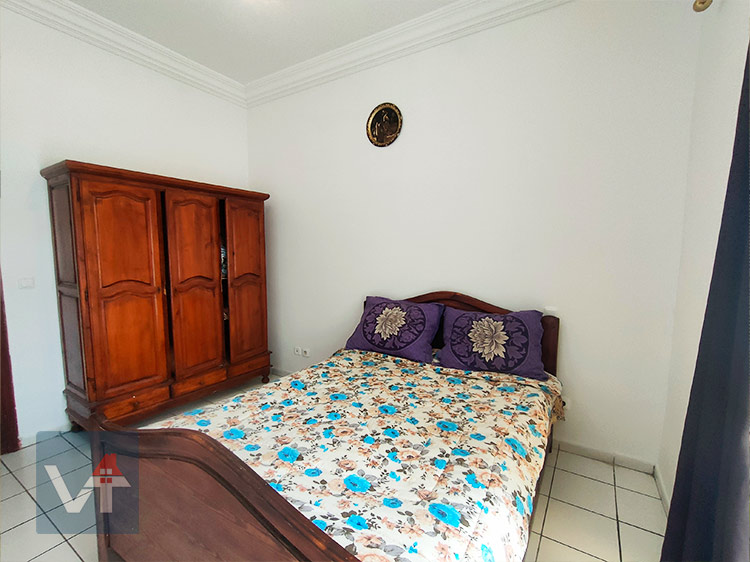 S+2 au center ville A 3 minutes à pied de la plage