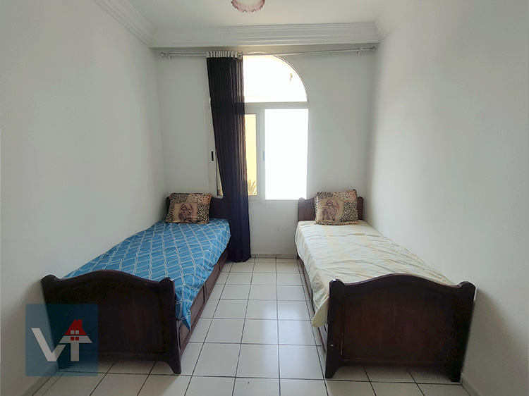 S+2 au center ville A 3 minutes à pied de la plage