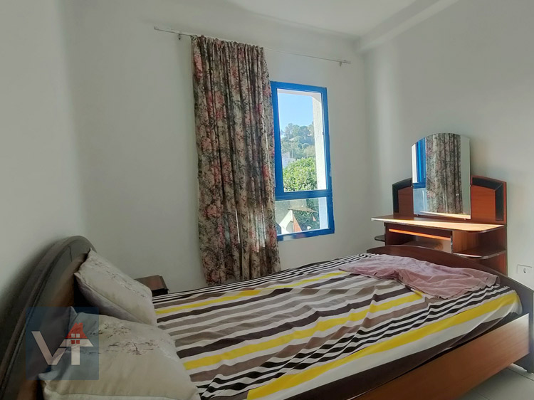 S+1 à 3 min au center ville - climatisé + eau chaude froide