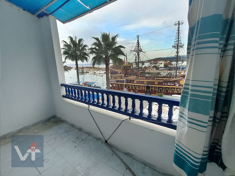 Appartement à louer au port de plaisance s+1 résidence Tabarka